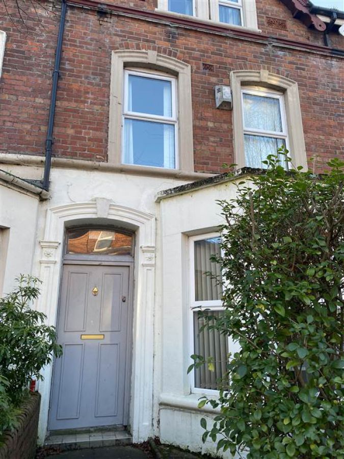 127 University Avenue, Apartment 1