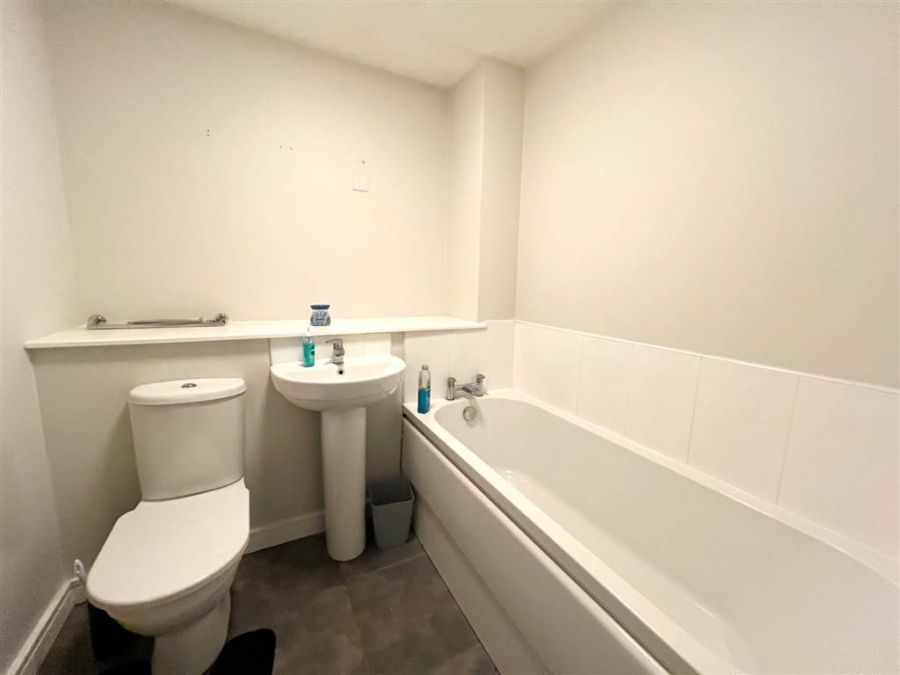 Apt 11 Park View, 147-153 Kingsway