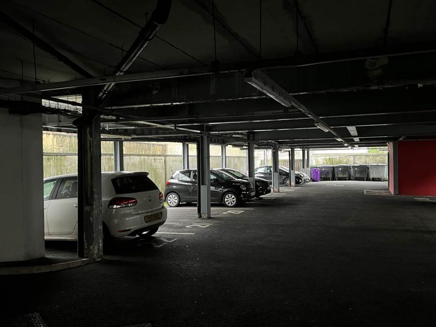 Apt 11 Park View, 147-153 Kingsway