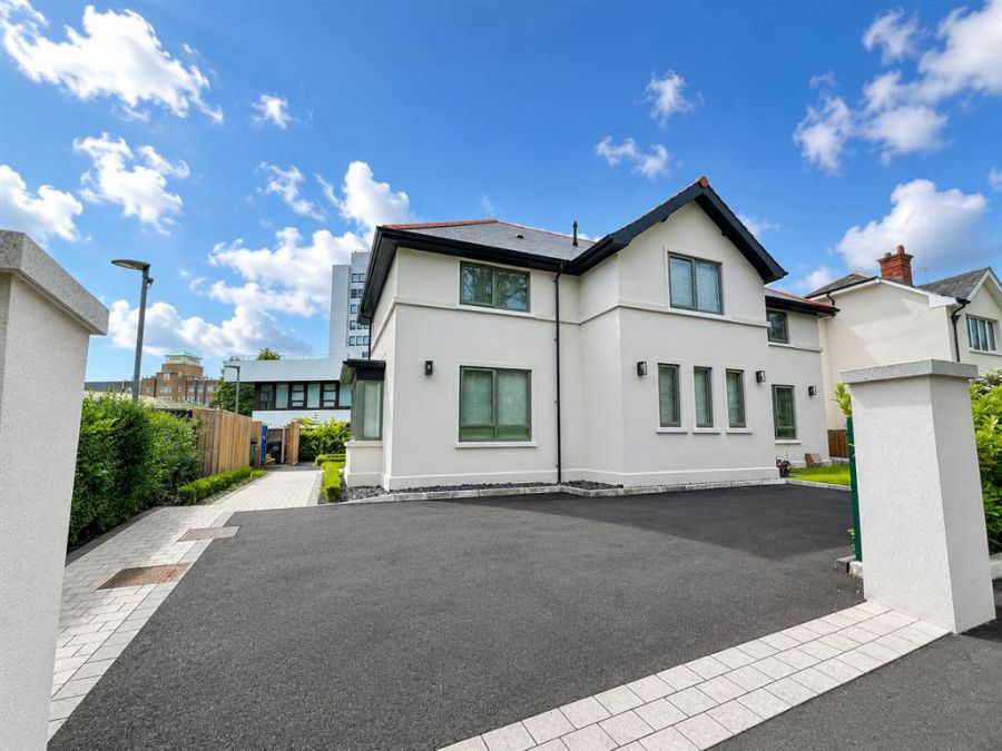 Apartment 3, 4 Chlorine Gardens, Malone, Belfast, BT9 5DJ
