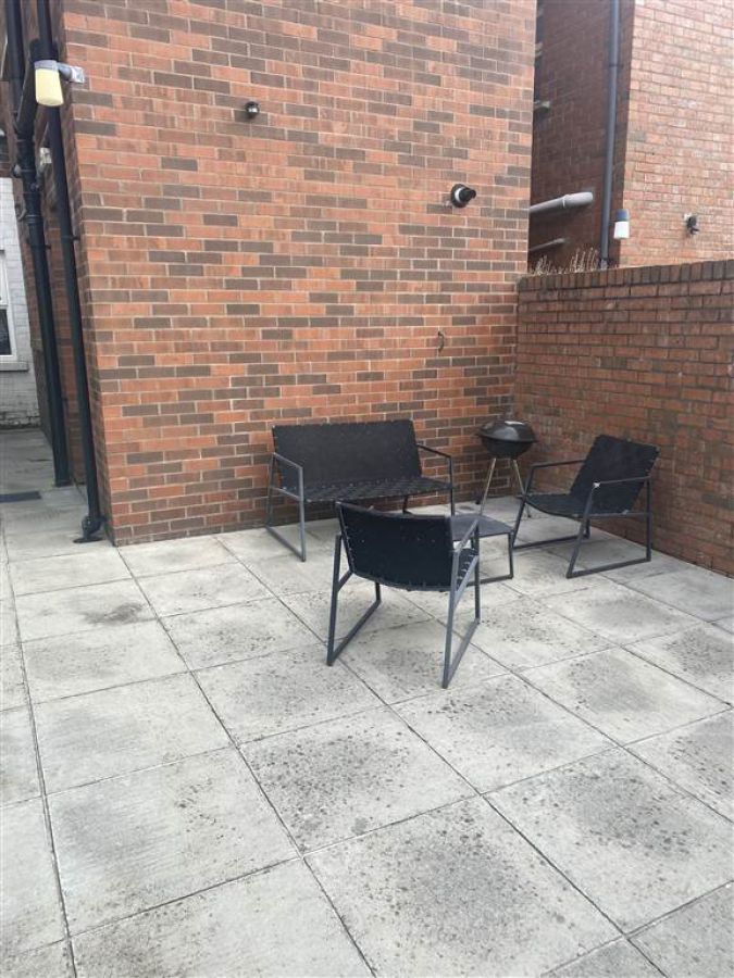 17 Sandhurst Drive