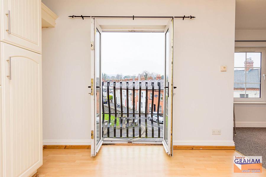 Apartment 22 Glenmore Place