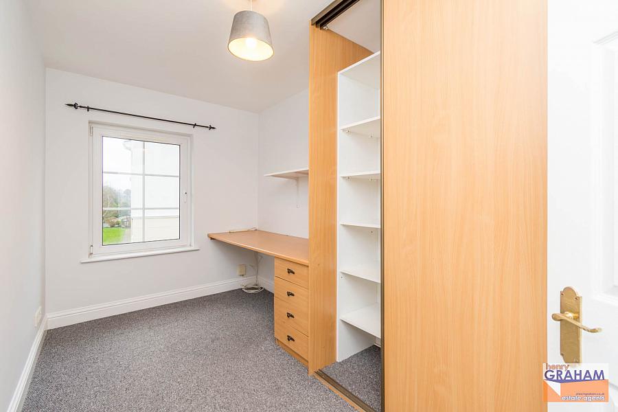 Apartment 22 Glenmore Place