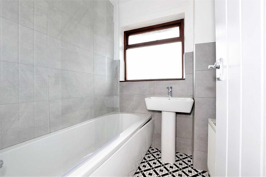 11 Alanbrooke Avenue