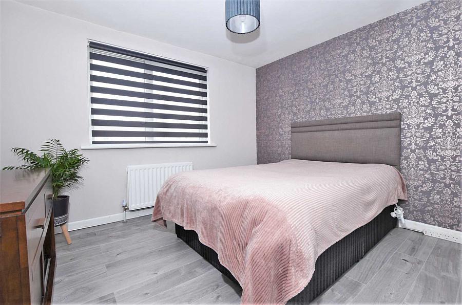 54 Glenmore Park