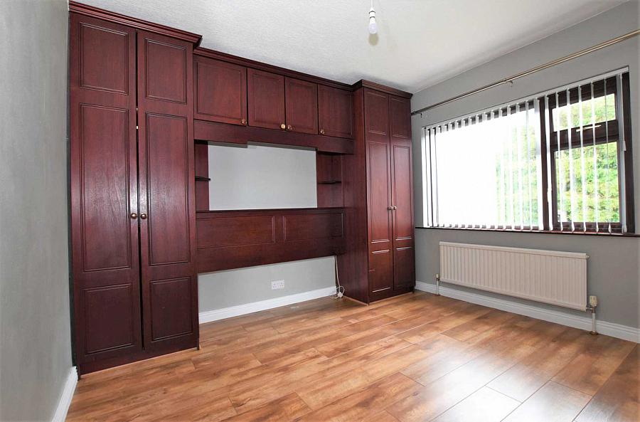 8 Plantation Road