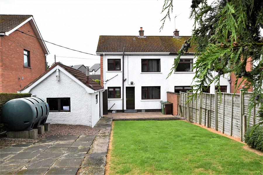 8 Plantation Road