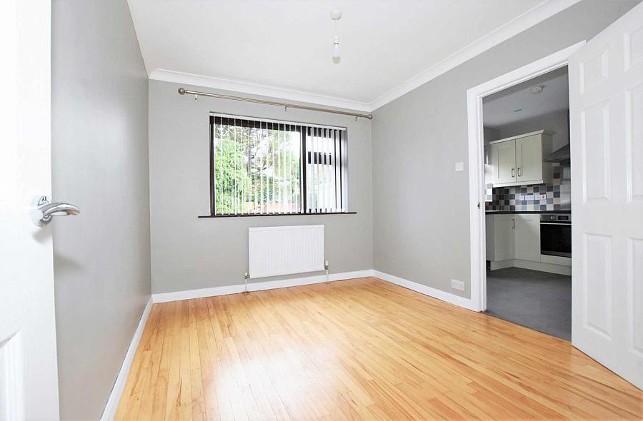 8 Plantation Road