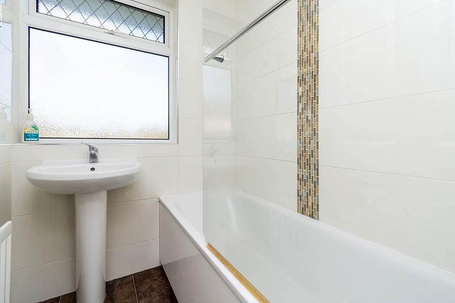 3 Glen Close 3 Glen Close