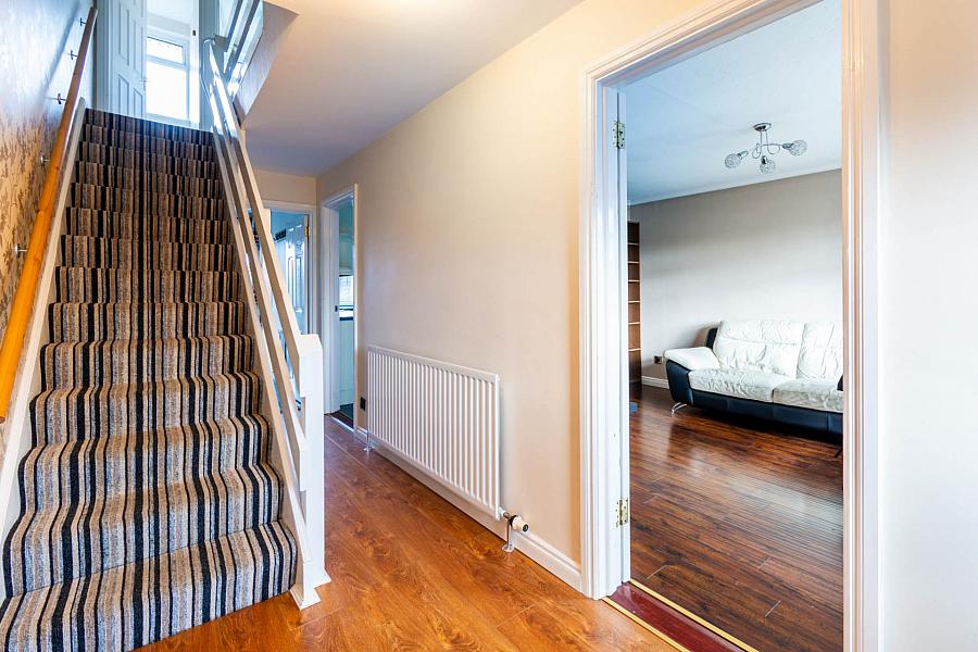 3 Glen Close 3 Glen Close