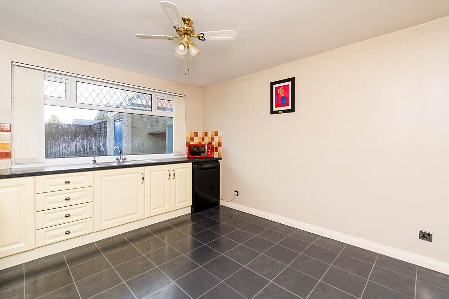 3 Glen Close 3 Glen Close