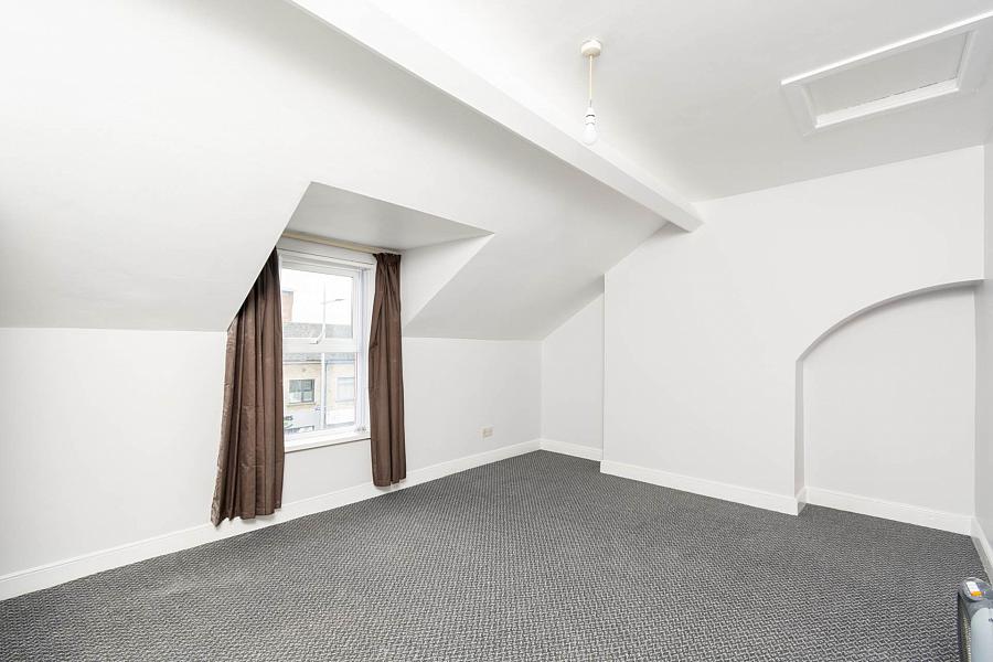 32B Bachelors Walk 32B Bachelors Walk