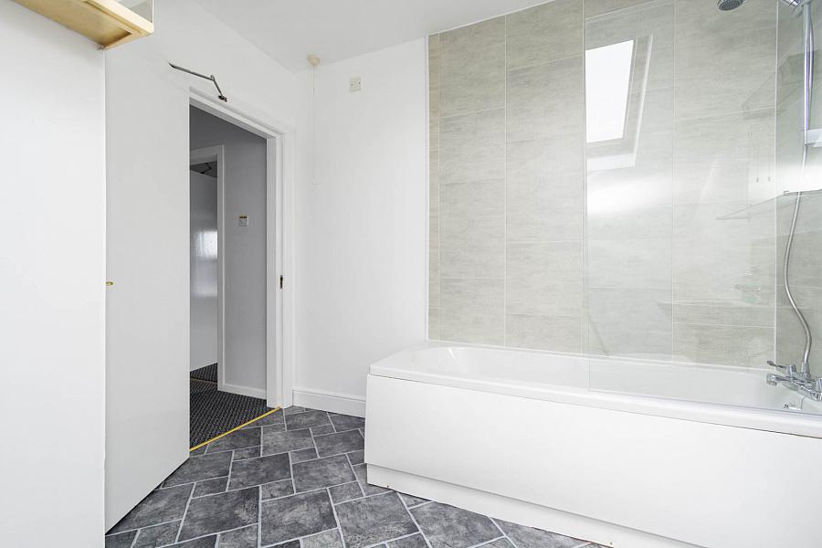 32B Bachelors Walk 32B Bachelors Walk