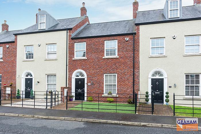 18 Lady Wallace Forge 18 Lady Wallace Forge