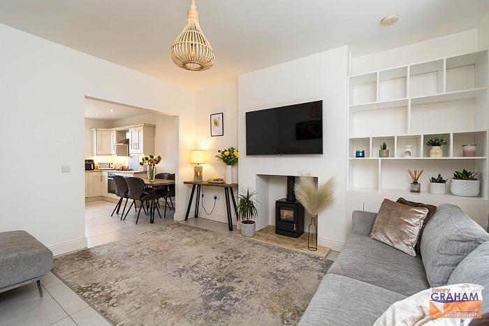 18 Lady Wallace Forge 18 Lady Wallace Forge