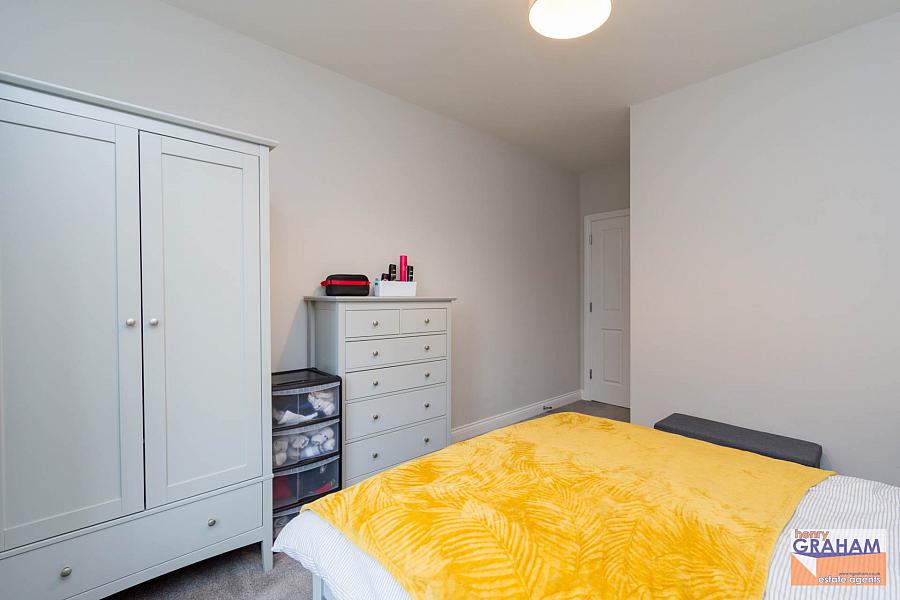 Apt 84 The Rose Garden