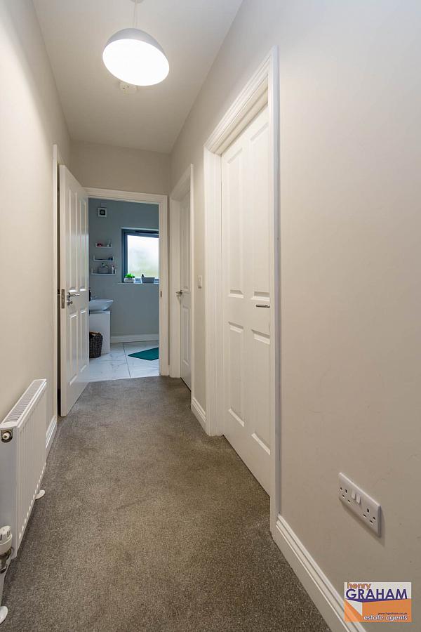 Apt 84 The Rose Garden