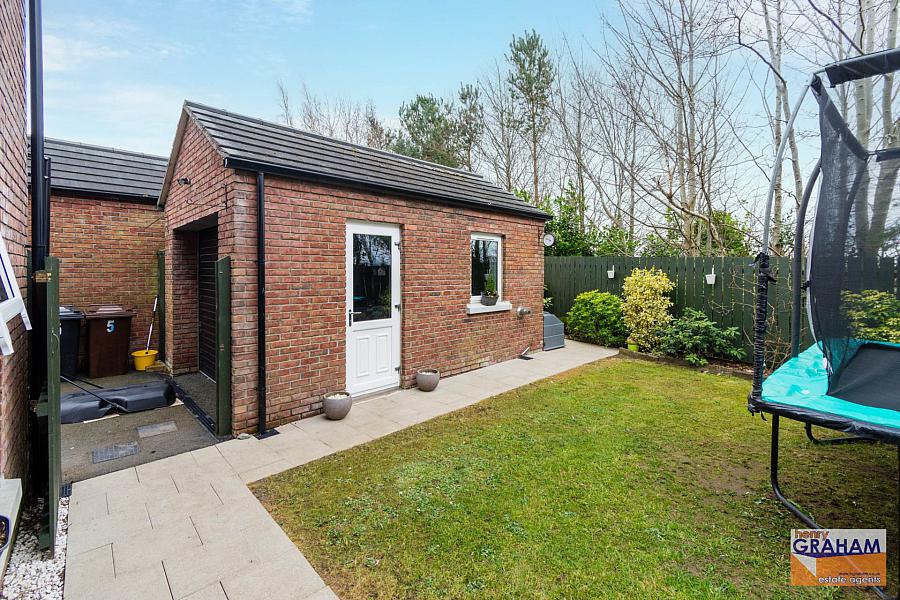 5 Kings Oak Meadow