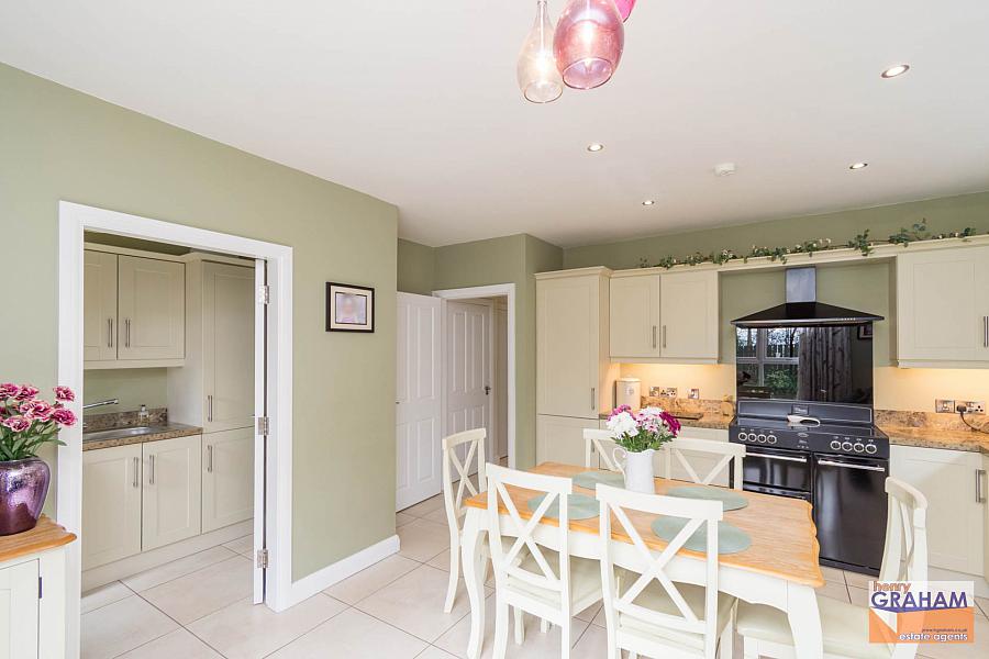 5 Kings Oak Meadow