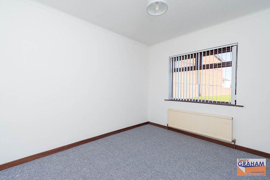 94 Warren Gardens
