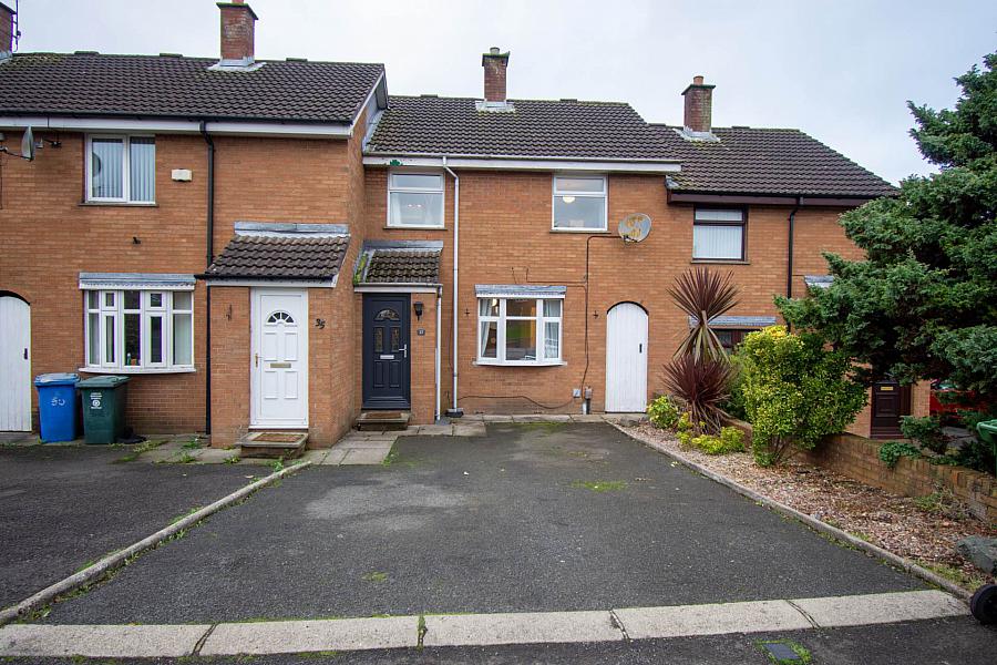 37 Hilden Court, lisburn, BT27 4YL