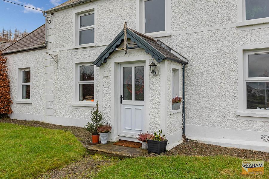 26 Bailliesmills Road