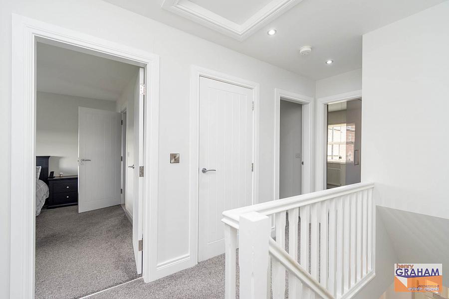 30 Churchview Meadows