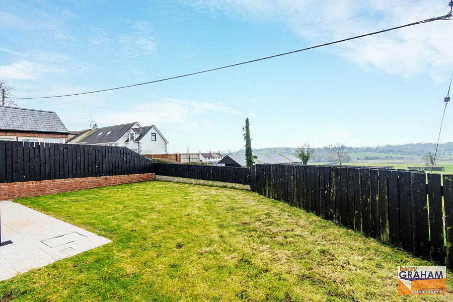 30 Churchview Meadows