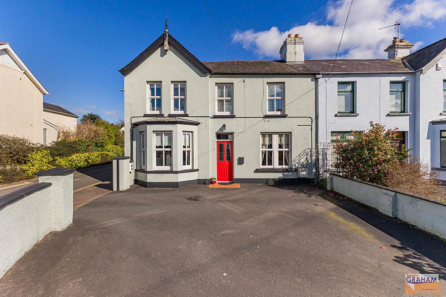 20 Antrim Road