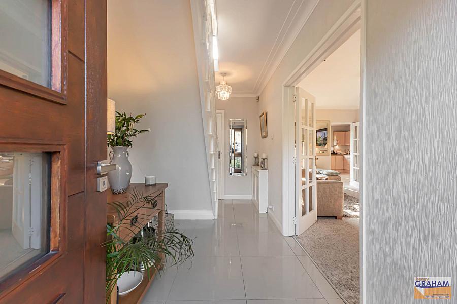 5 Rosevale Park