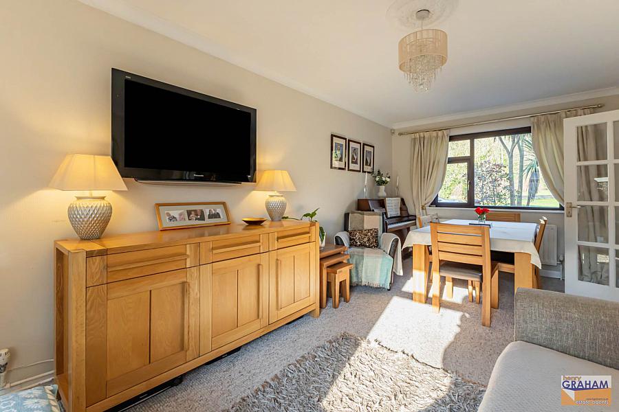 5 Rosevale Park