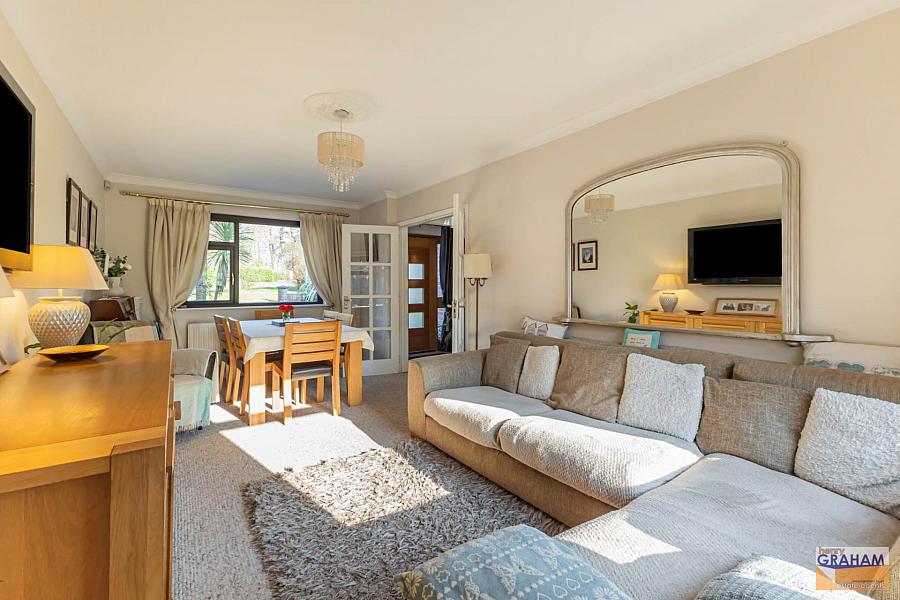 5 Rosevale Park