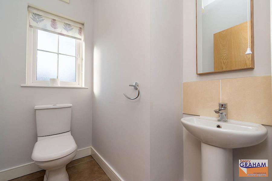 1 Ayrshire Square