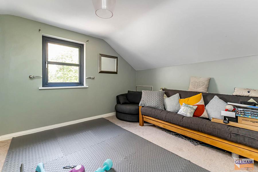 18a Lissue Road