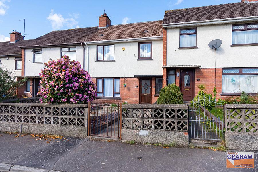 25 Montgomery Drive, Lisburn, BT27 5HR