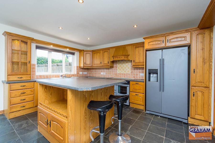 20 Drummond Brae
