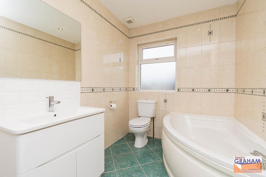 20 Drummond Brae