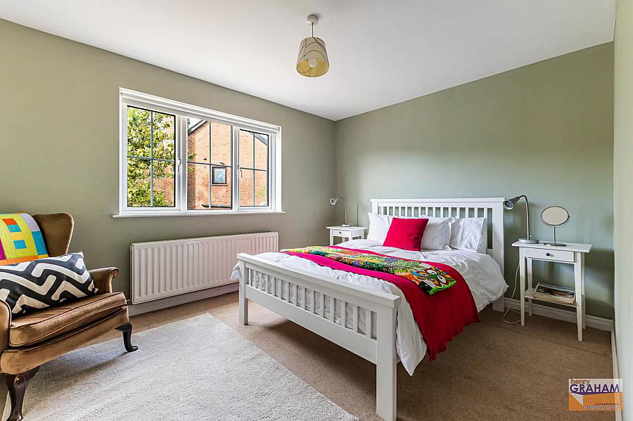 16 Thornhill Gardens