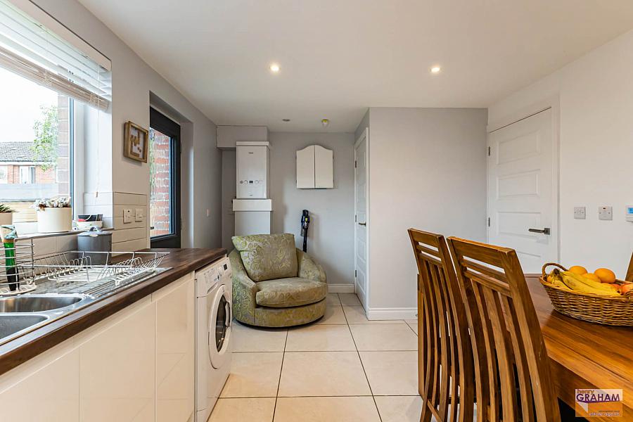 2 Killaney Avenue
