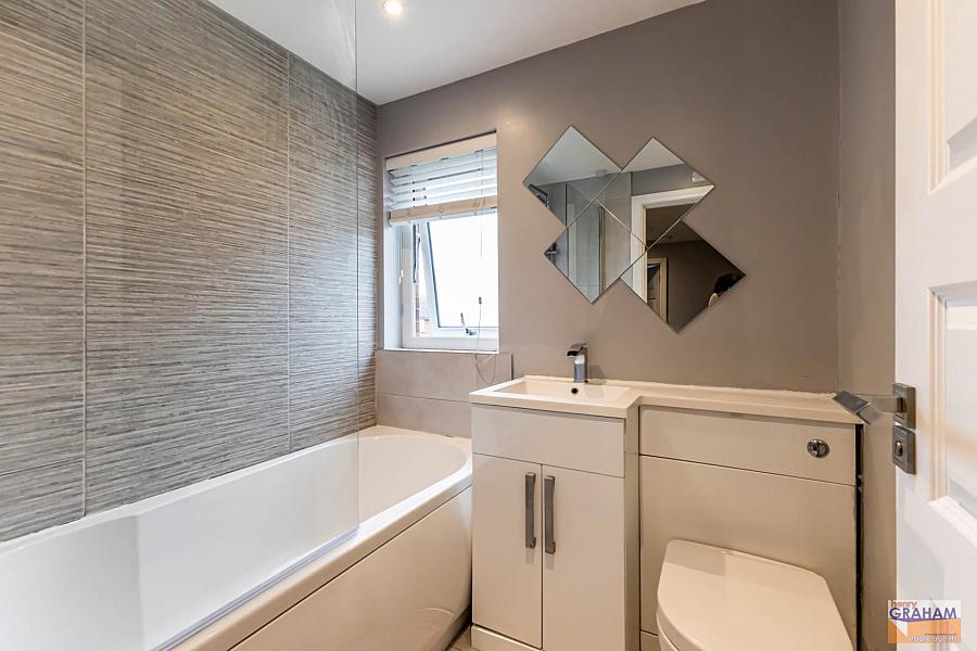 2 Killaney Avenue