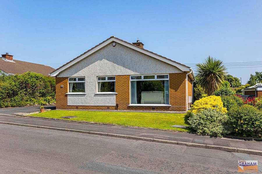15 Derryvolgie Park