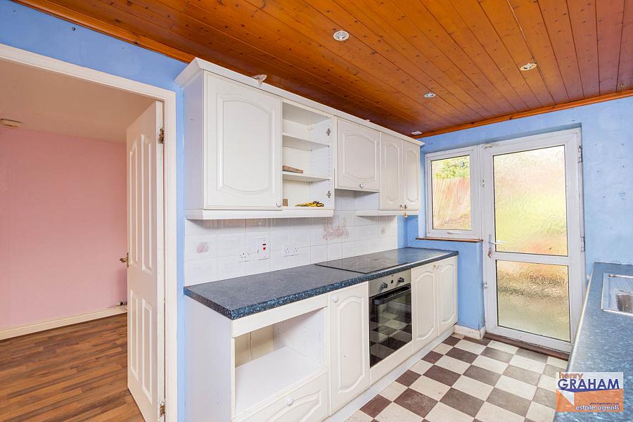 15 Glendun Park