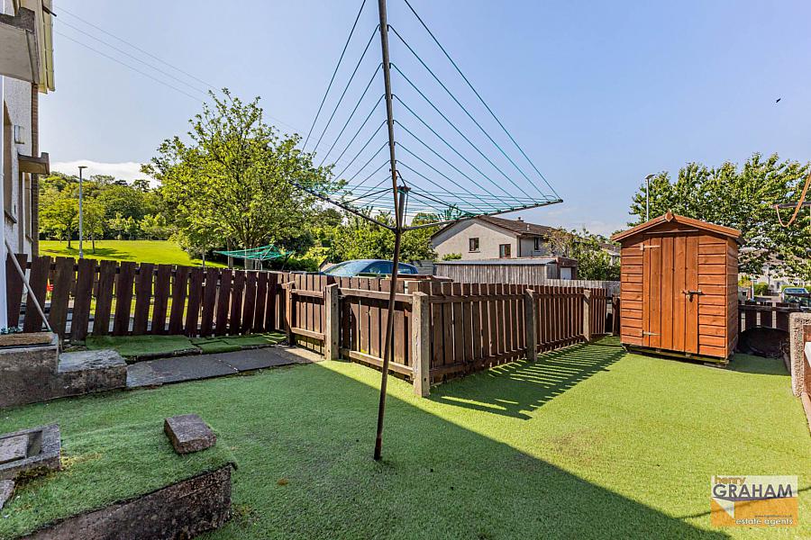 7 Glenmore Walk