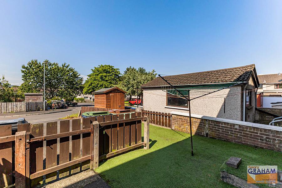 7 Glenmore Walk