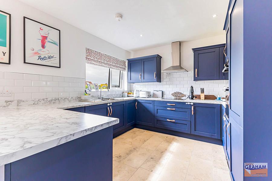 7 Greenvale