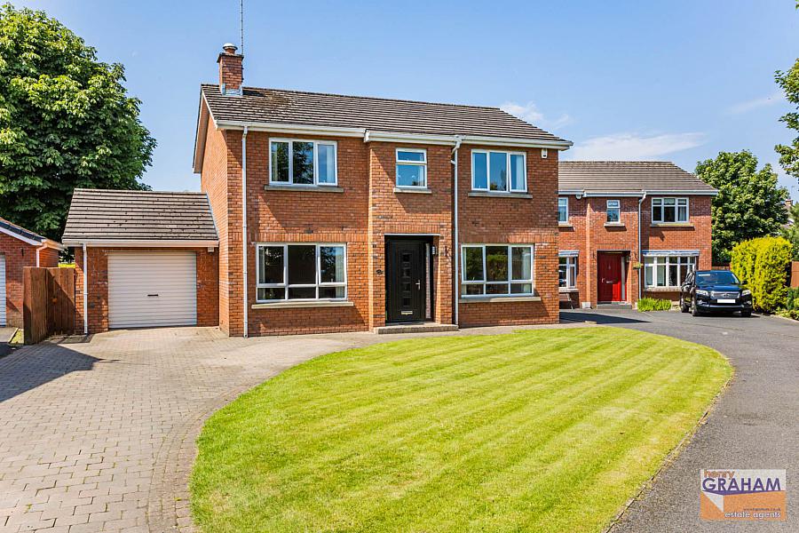 24 Laurel Grove, lisburn, BT28 3EW
