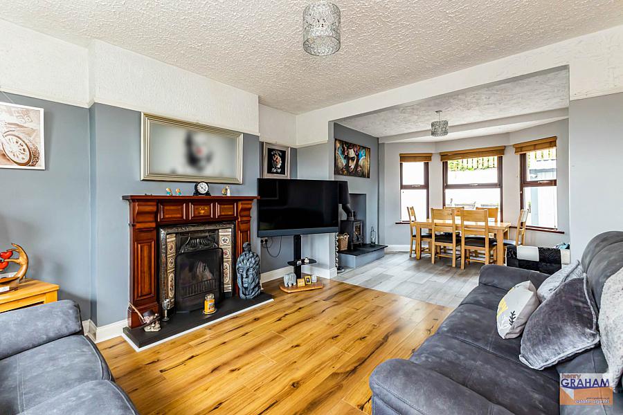 27 Hillsborough Road