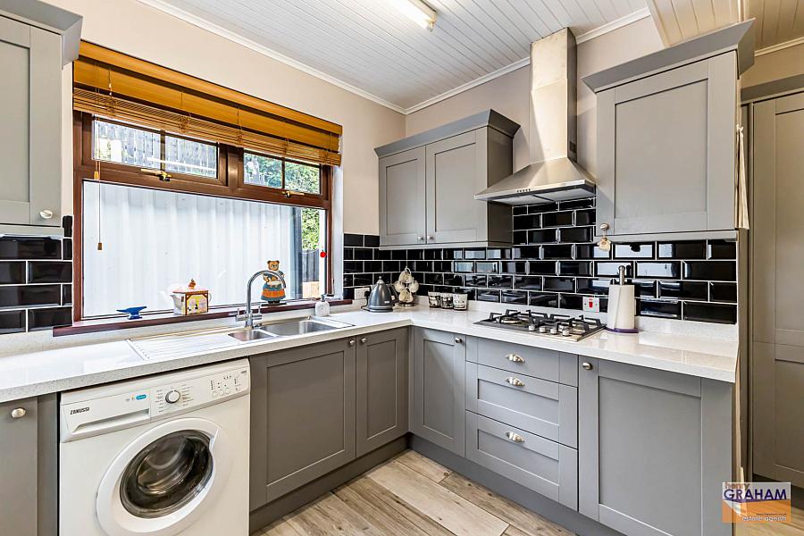 27 Hillsborough Road