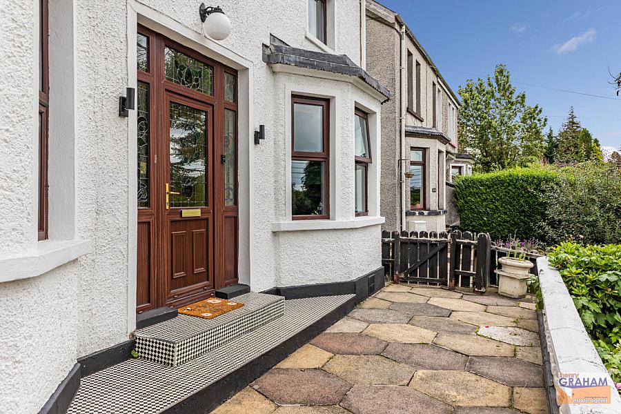27 Hillsborough Road