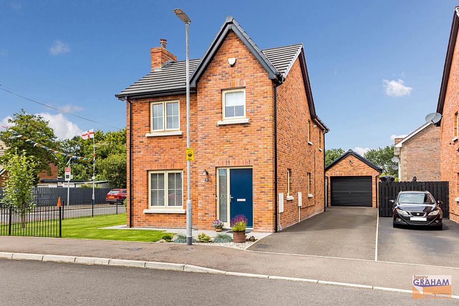 1 Hawthorn Hall